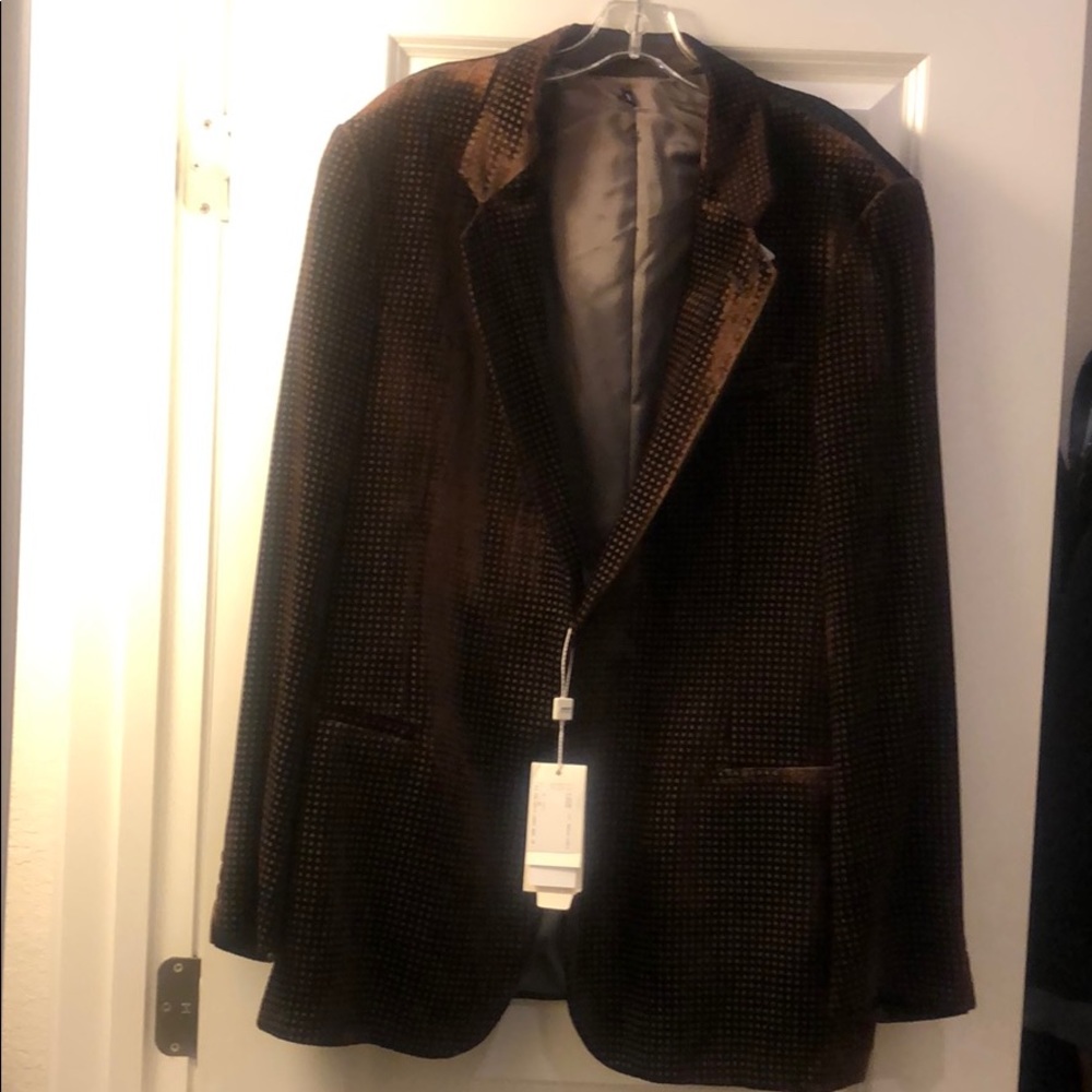 Armani Collezioni authentic velvet blazer.